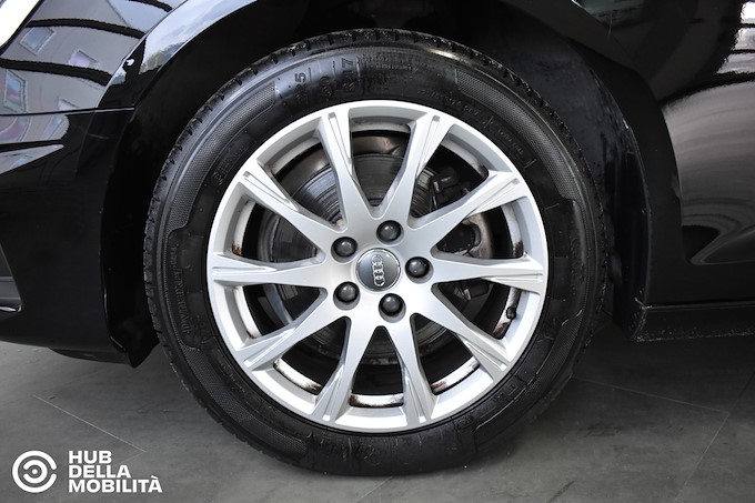 AUDI A4 Avant 40 g-tron S tronic